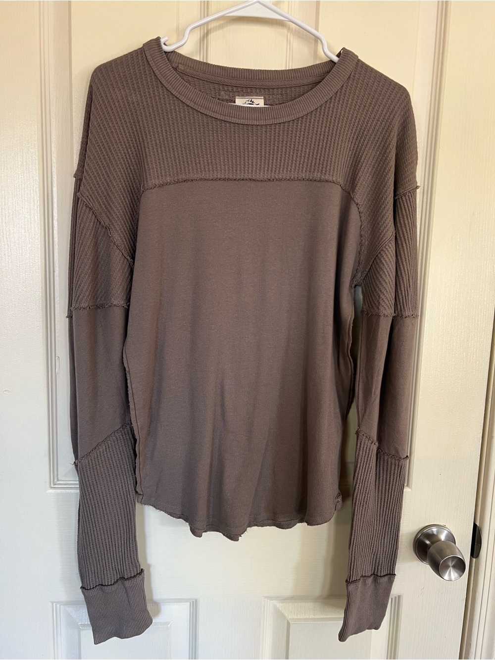 Free People We The Free Honey B Thermal Top NWT Medium Taupe Brown